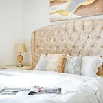 Luxury Living 1Br At Sunset Creek Beach 702
