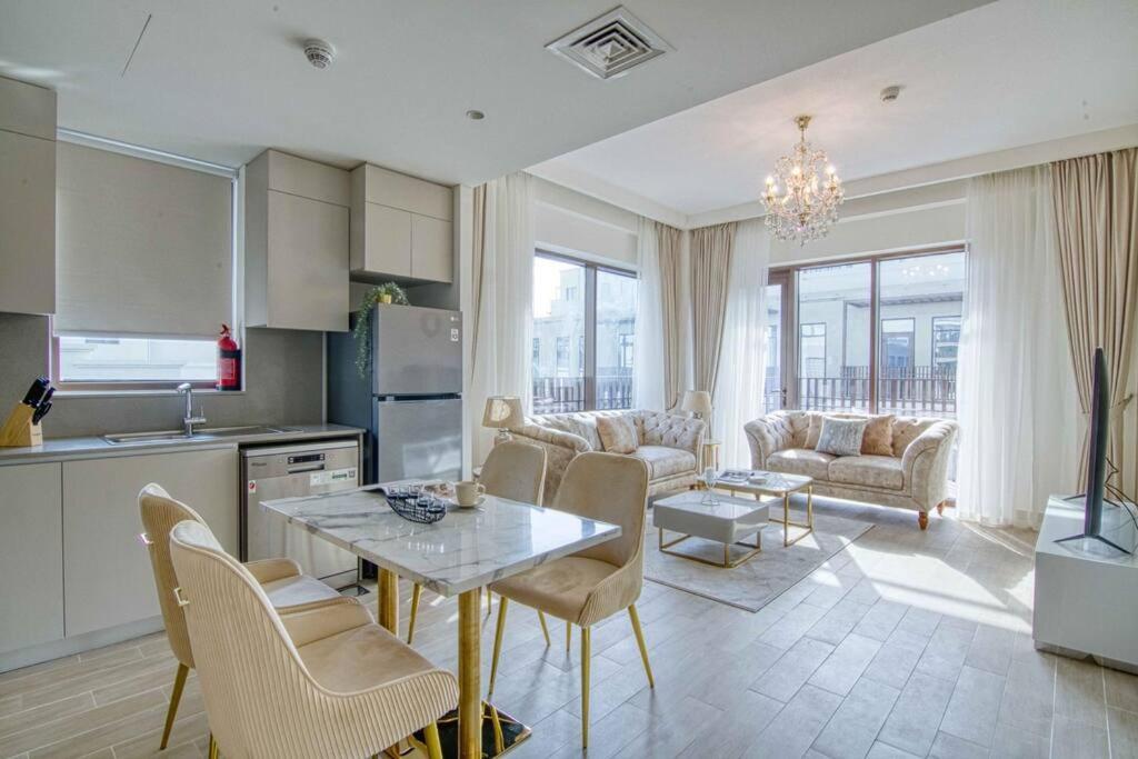 Luxury Living 1br At Sunset Creek 702