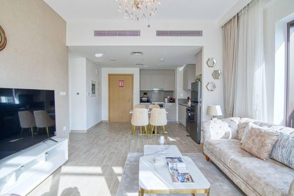 Luxury Living 1br At Sunset Creek 702 *